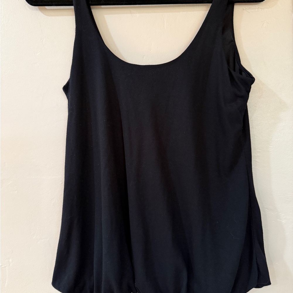 Weavers Elegant Black Tank Top